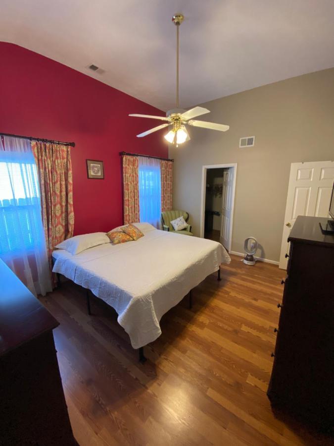 Villa Whitfield Manor Lexington Esterno foto